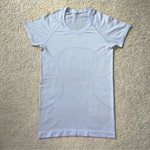 SOLD - Lululemon Swiftly Tech Short Sleeve 2.0 Pastel Blue Size 6